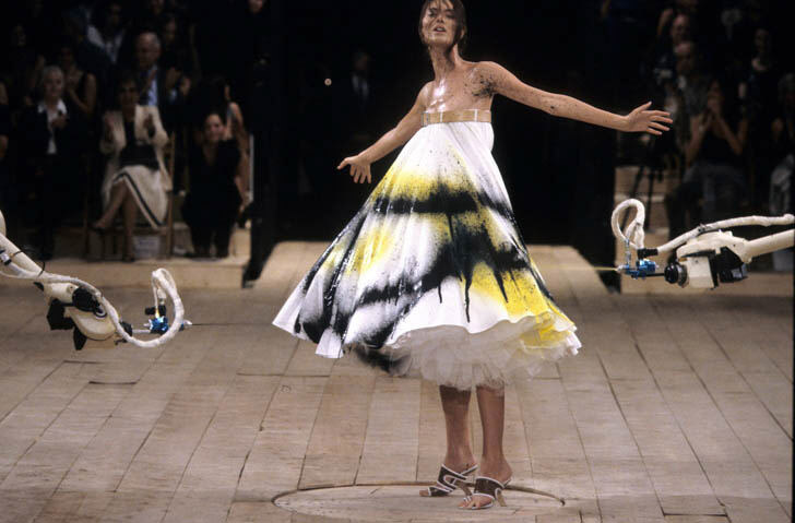 Alexander McQueen's Legacy: Haute Couture And Global Flagship Stores - Sajo